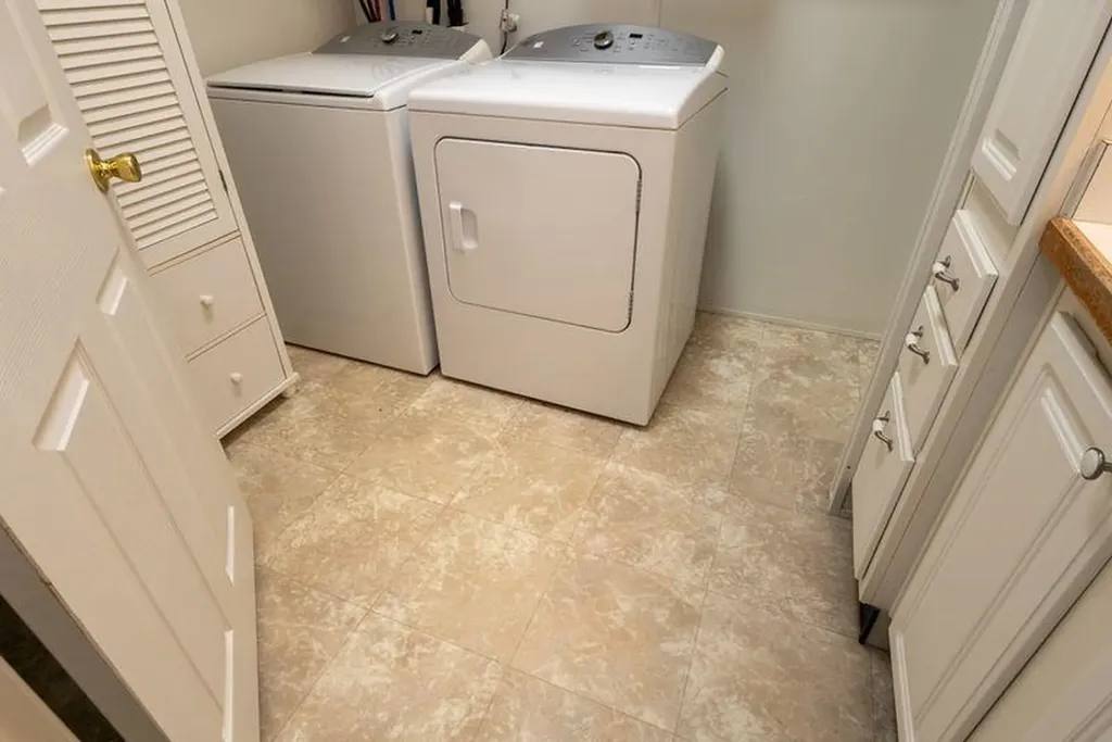 51 Constitution Way Dover NH 03820