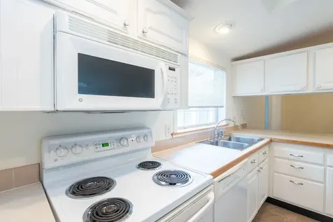 51 Constitution Way Dover NH 03820