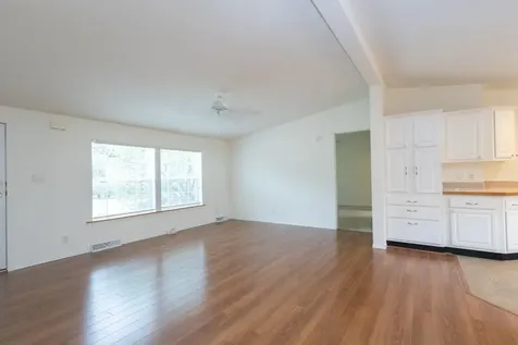 51 Constitution Way Dover NH 03820