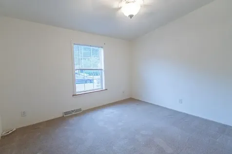 51 Constitution Way Dover NH 03820