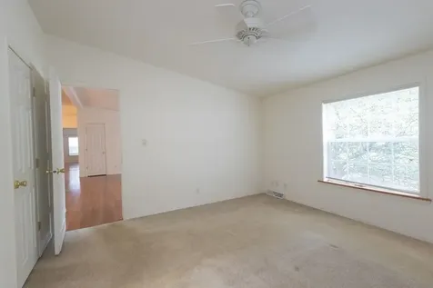 51 Constitution Way Dover NH 03820