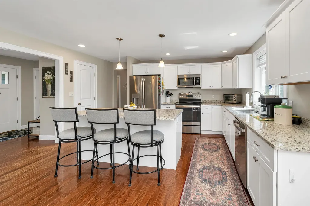 432 Main Street Danville NH 03819