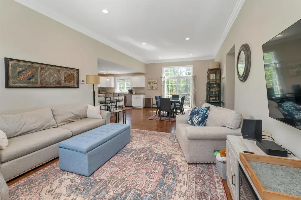 432 Main Street Danville NH 03819