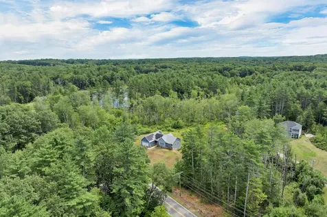 432 Main Street Danville NH 03819