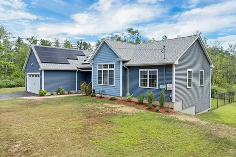 432 Main Street Danville NH 03819