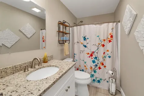 432 Main Street Danville NH 03819