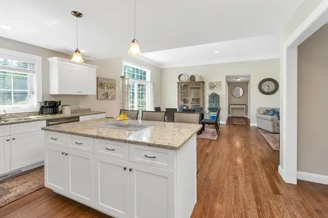 432 Main Street Danville NH 03819