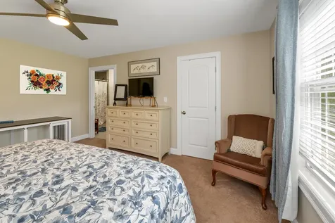 432 Main Street Danville NH 03819