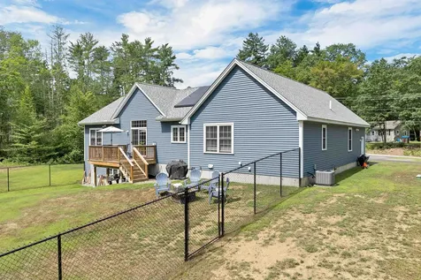 432 Main Street Danville NH 03819