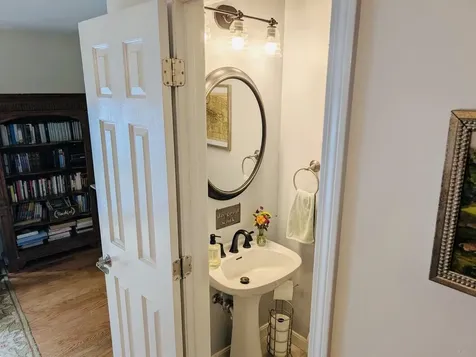 101 Lyman Meadows Hinesburg VT 05461