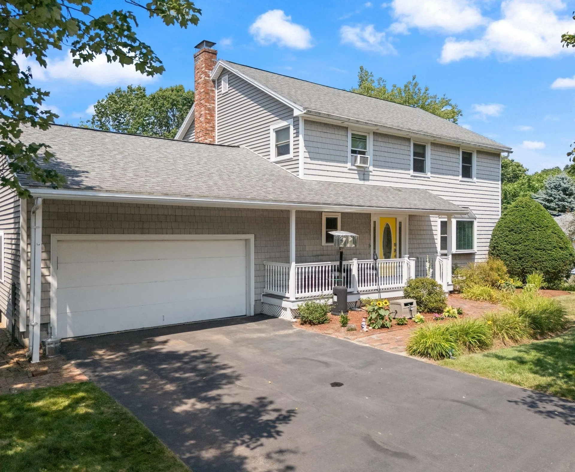 10 Shelley Drive Nashua NH 03062