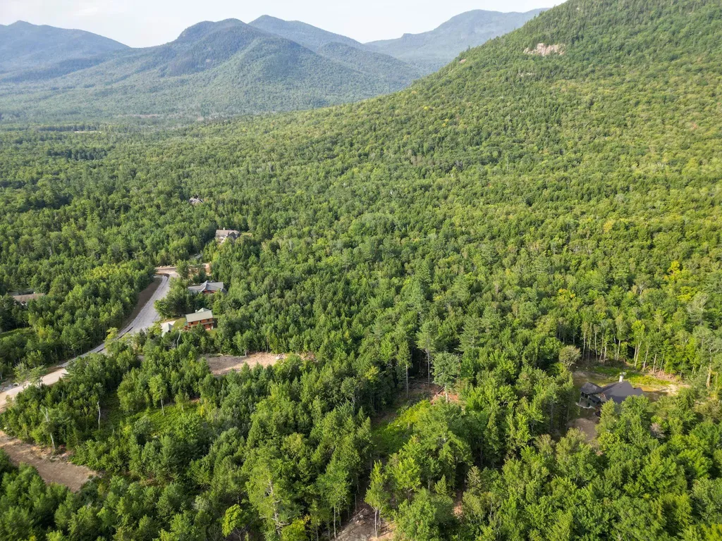 F4 Cave Mountain Drive Bartlett NH 03812