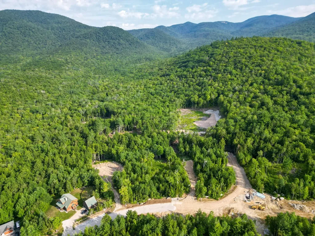 F4 Cave Mountain Drive Bartlett NH 03812