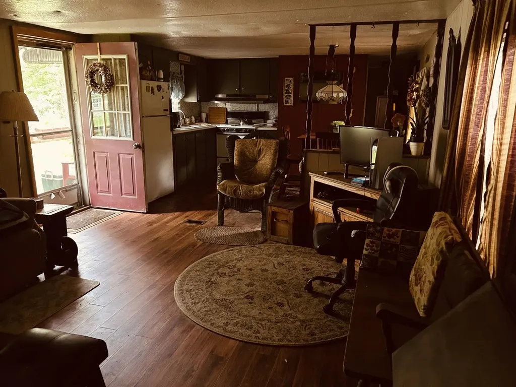 6 Milwaukee Court Fitzwilliam NH 03447