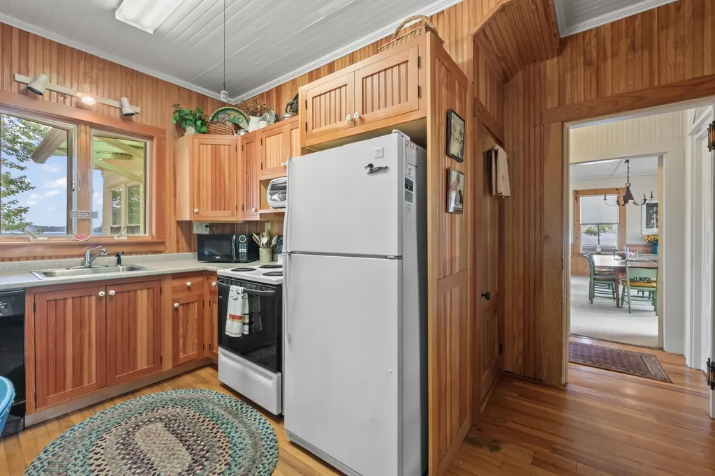 202 Route 109 Acton ME 04001-5453