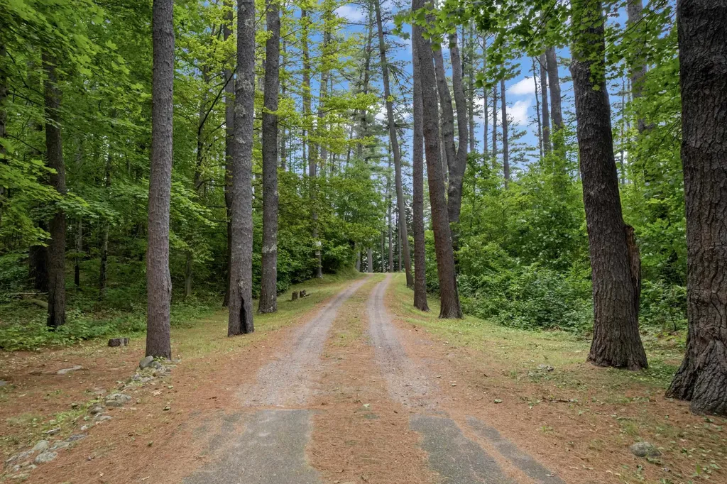 202 Route 109 Acton ME 04001-5453