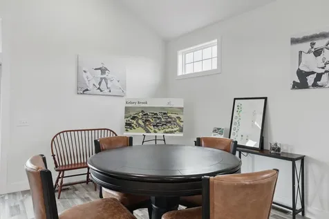 13 Brook Circle Northwood NH 03261