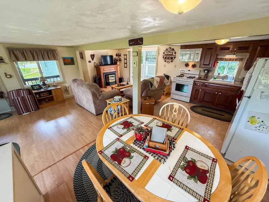 400 Lily Pond Road Haverhill NH 03780