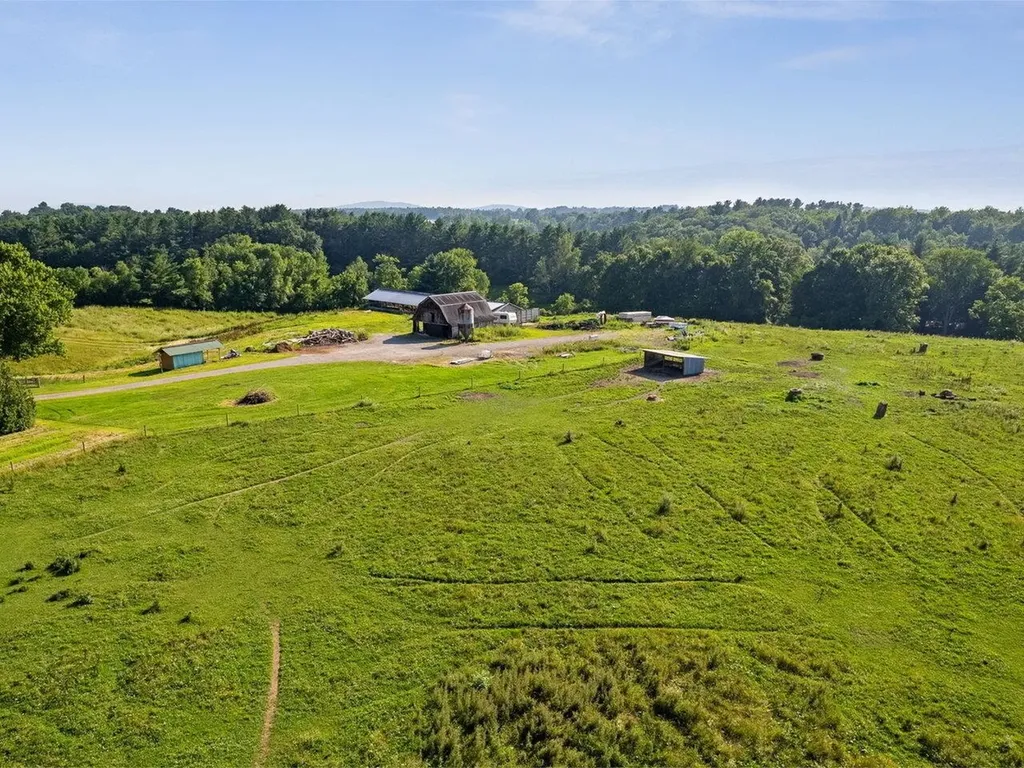 8074 Spear Street Shelburne VT 05482