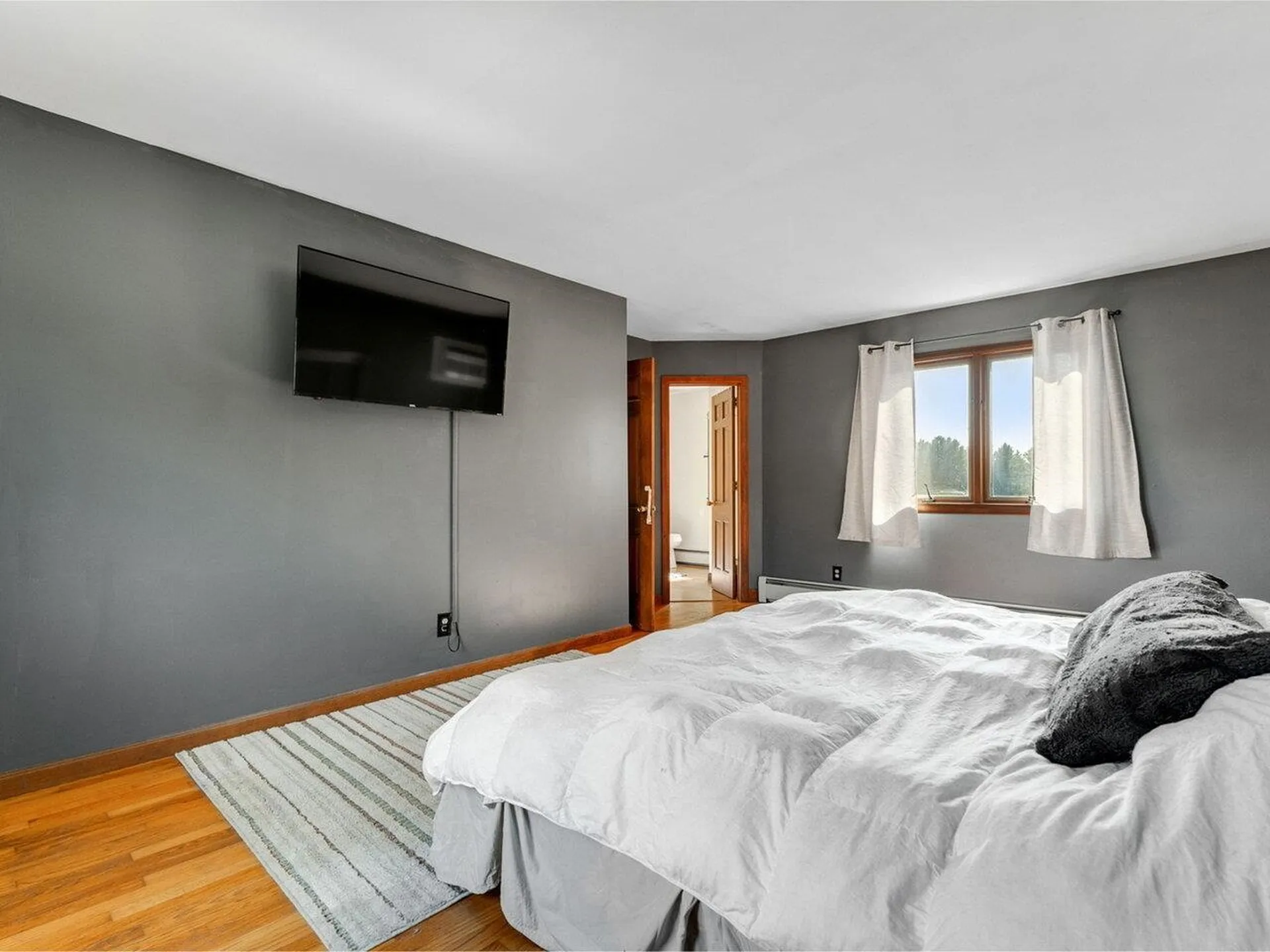 8074 Spear Street Shelburne VT 05482