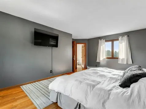 8074 Spear Street Shelburne VT 05482