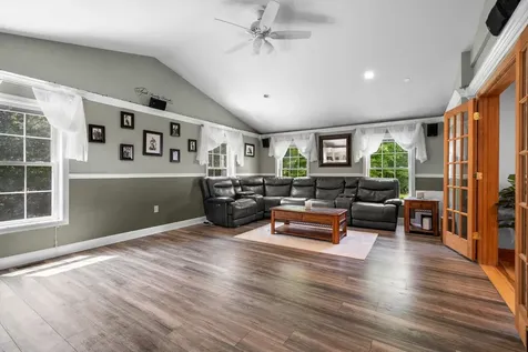 60 Chichester Road Loudon NH 03307