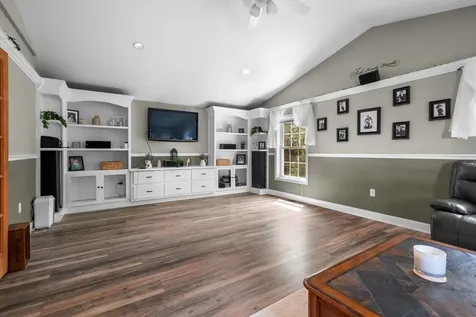 60 Chichester Road Loudon NH 03307