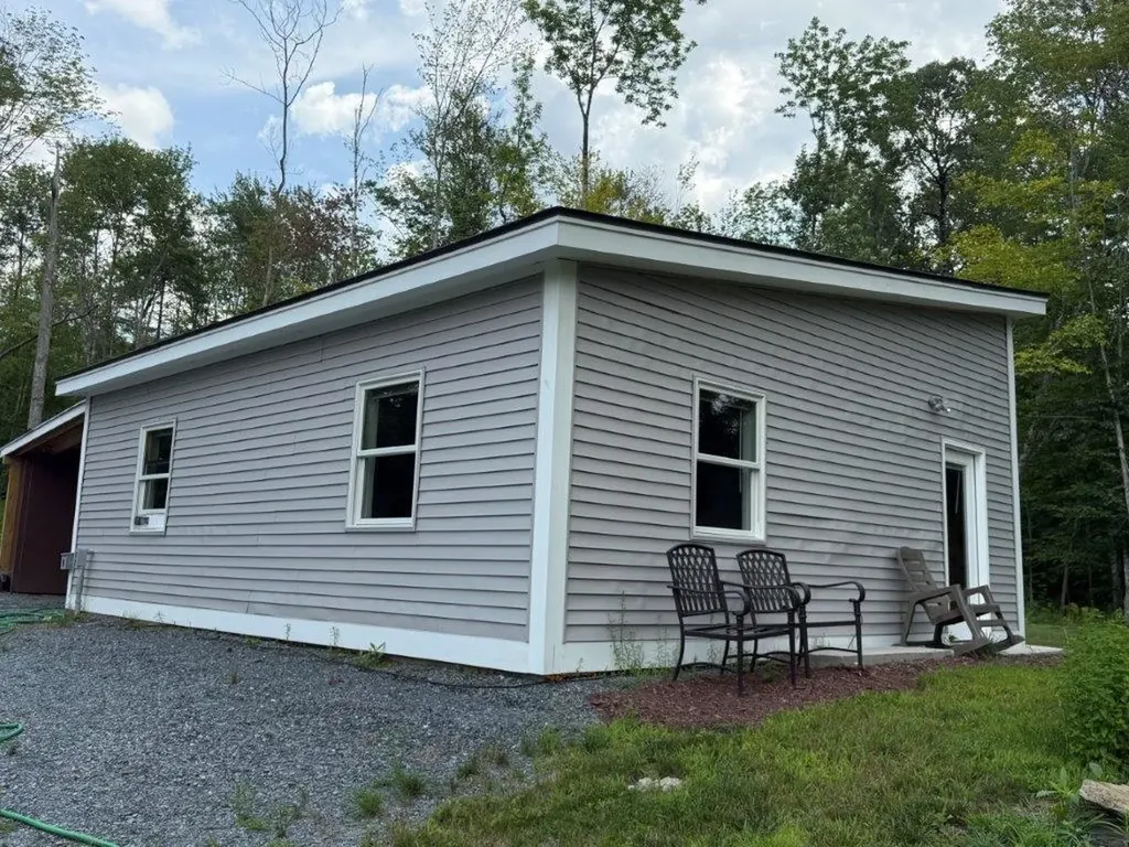 28 Upper Stonehouse Mountain Road Orford NH 03777