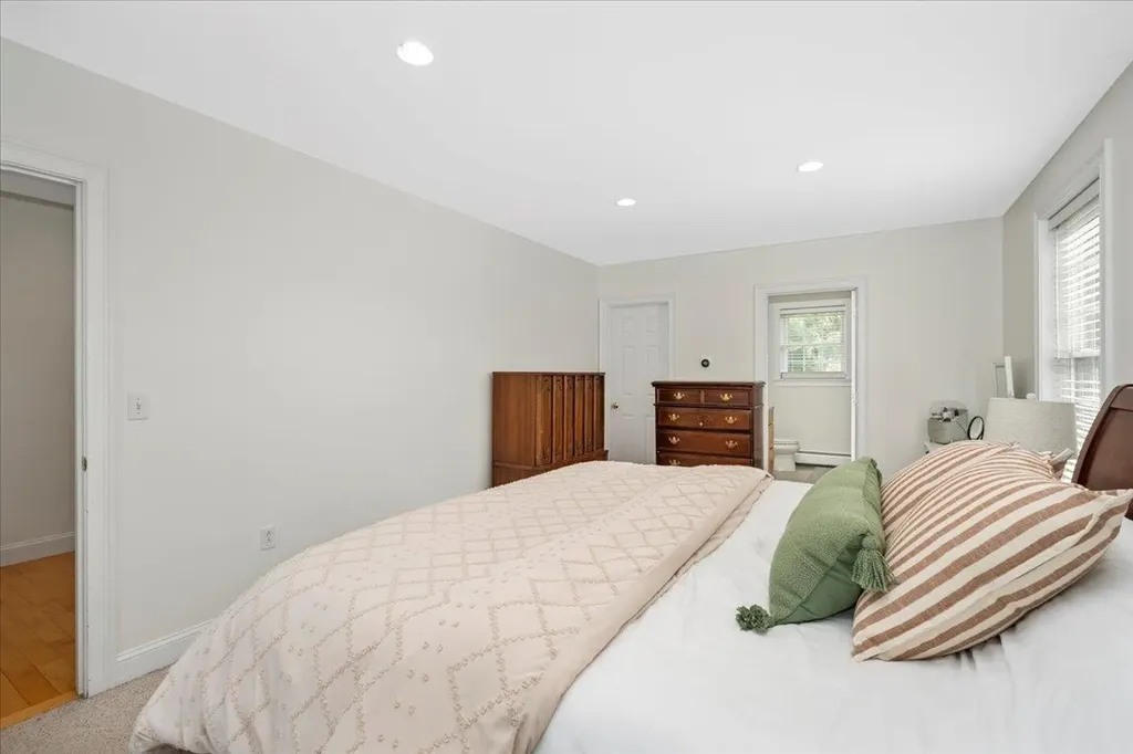 27 Brushwood Drive Concord NH 03301