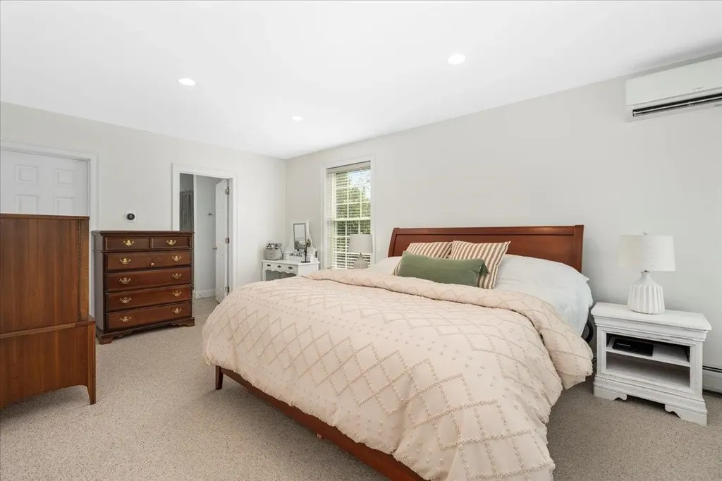 27 Brushwood Drive Concord NH 03301