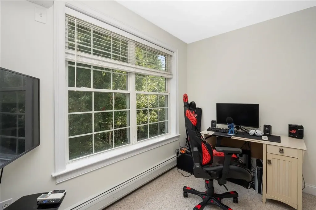 27 Brushwood Drive Concord NH 03301