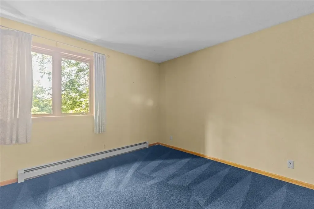 71 Moccasin Avenue Grand Isle VT 05458