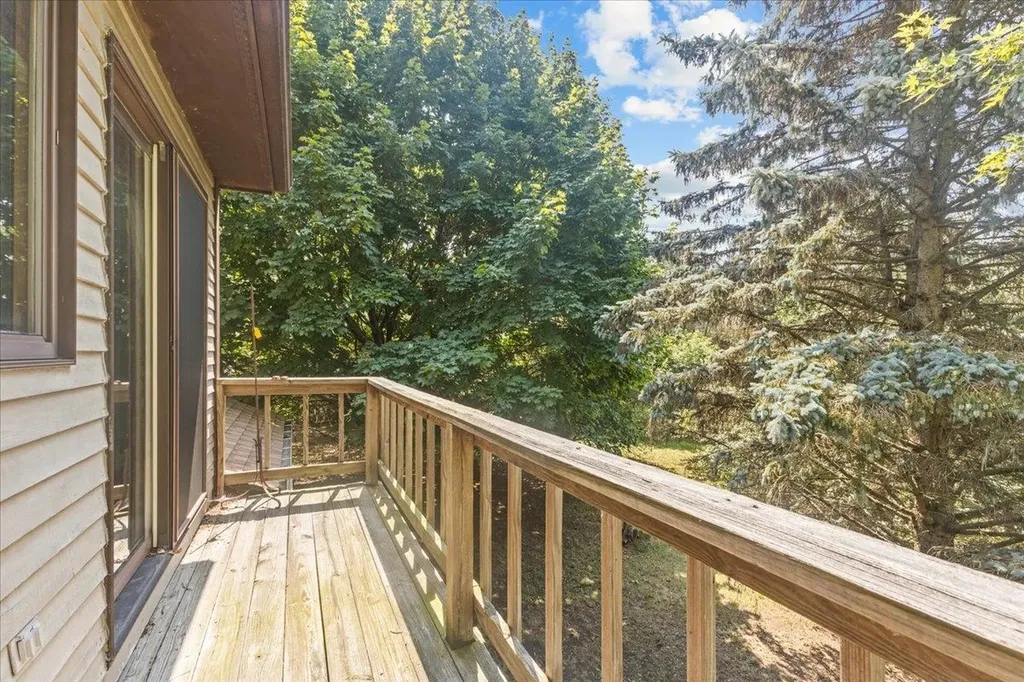 71 Moccasin Avenue Grand Isle VT 05458