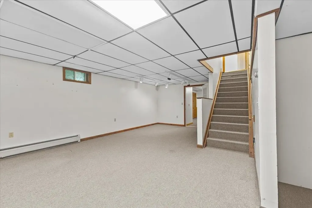 71 Moccasin Avenue Grand Isle VT 05458