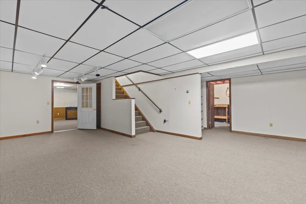 71 Moccasin Avenue Grand Isle VT 05458