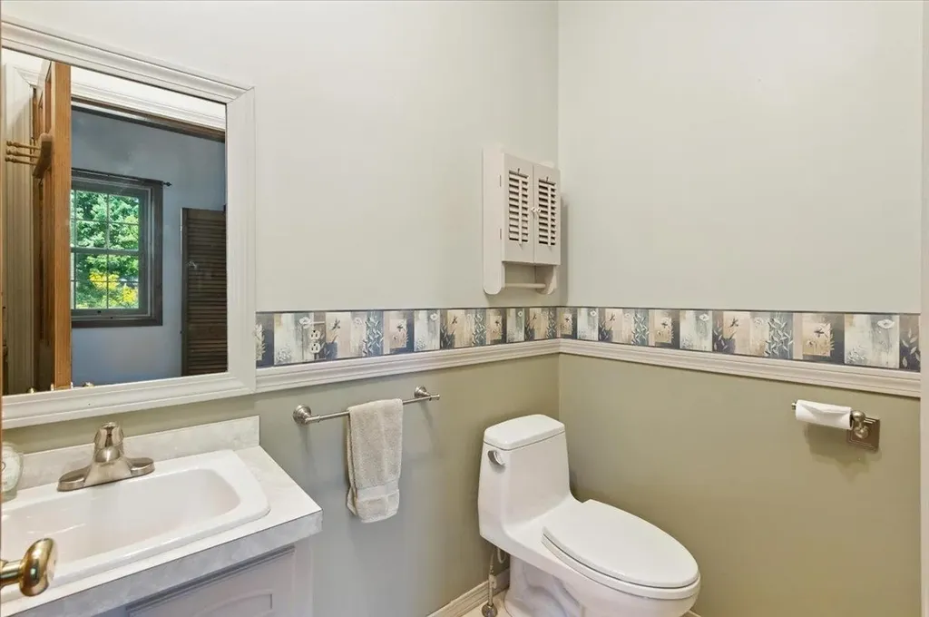 90 Palmer Court Williston VT 05495