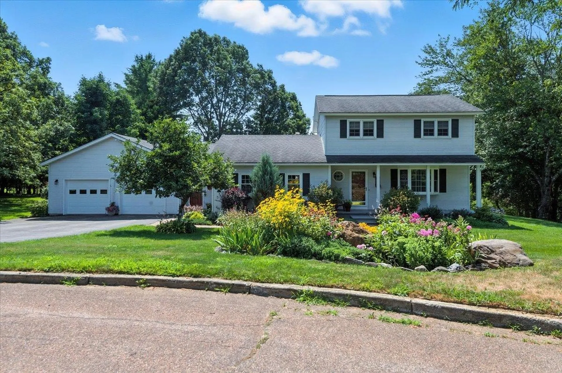 90 Palmer Court Williston VT 05495