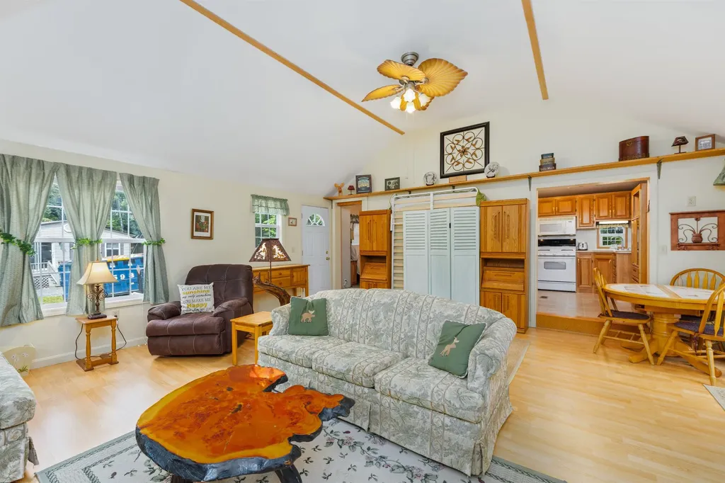 257 Lakeside Drive Fitzwilliam NH 03447