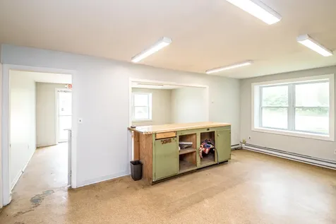 76 Bridge Street Lancaster NH 03584