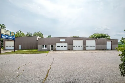 76 Bridge Street Lancaster NH 03584