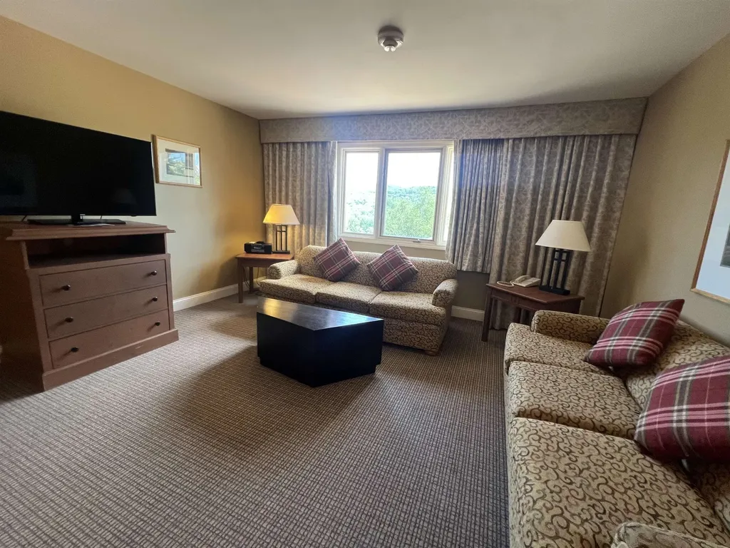 222 Qtr 3 Grand Summit Way Dover VT 05356