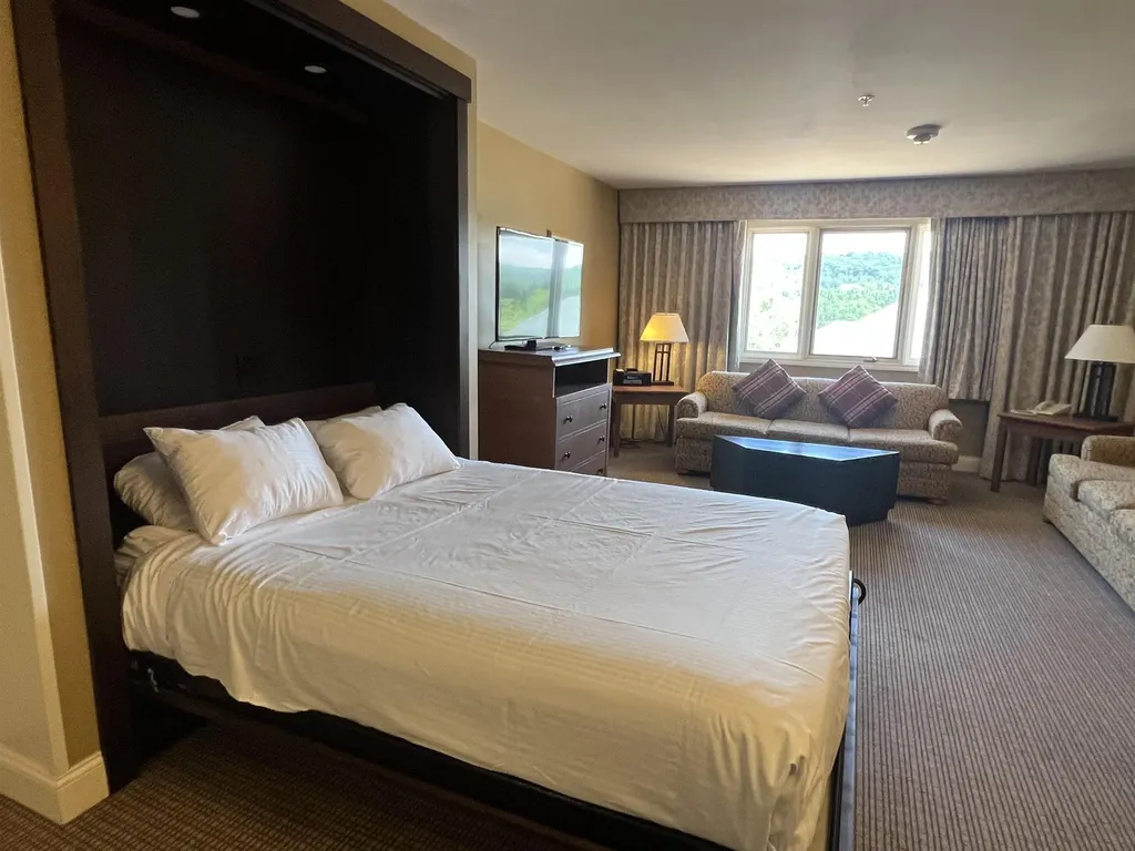 222 Qtr 3 Grand Summit Way Dover VT 05356