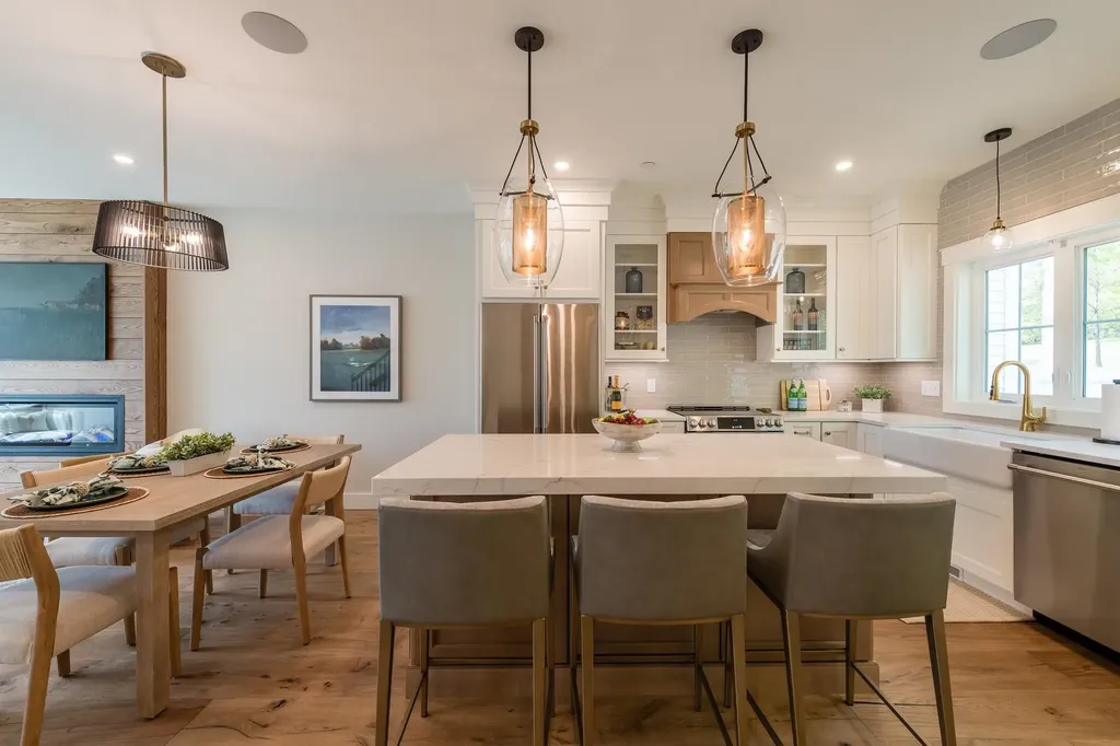 60 White Oaks Road Laconia NH 03246