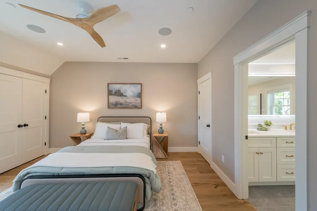 60 White Oaks Road Laconia NH 03246