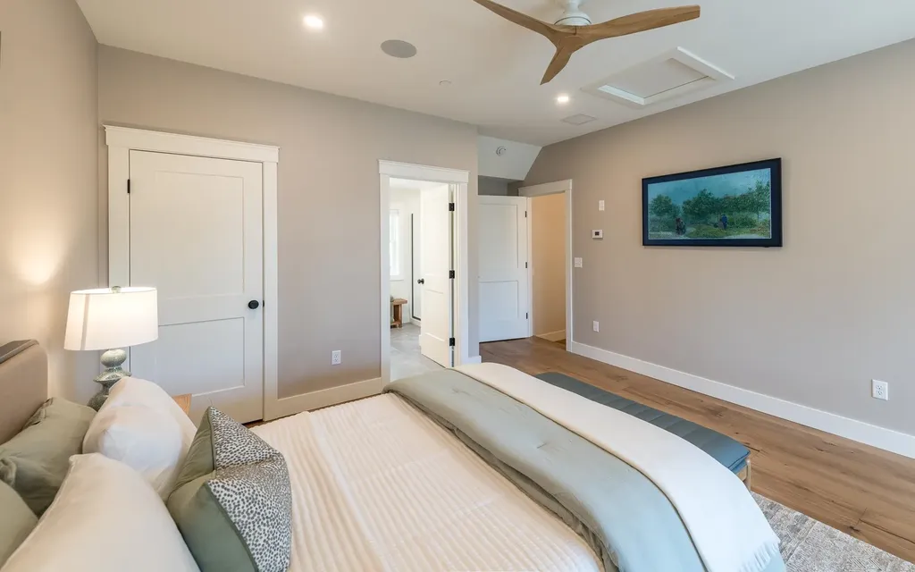 60 White Oaks Road Laconia NH 03246