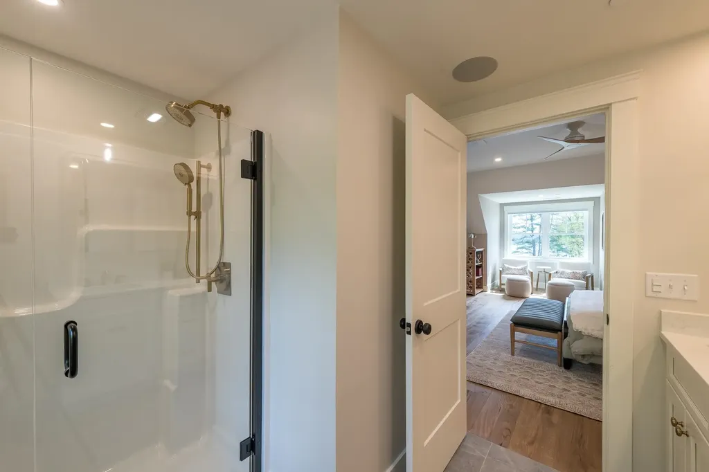 60 White Oaks Road Laconia NH 03246