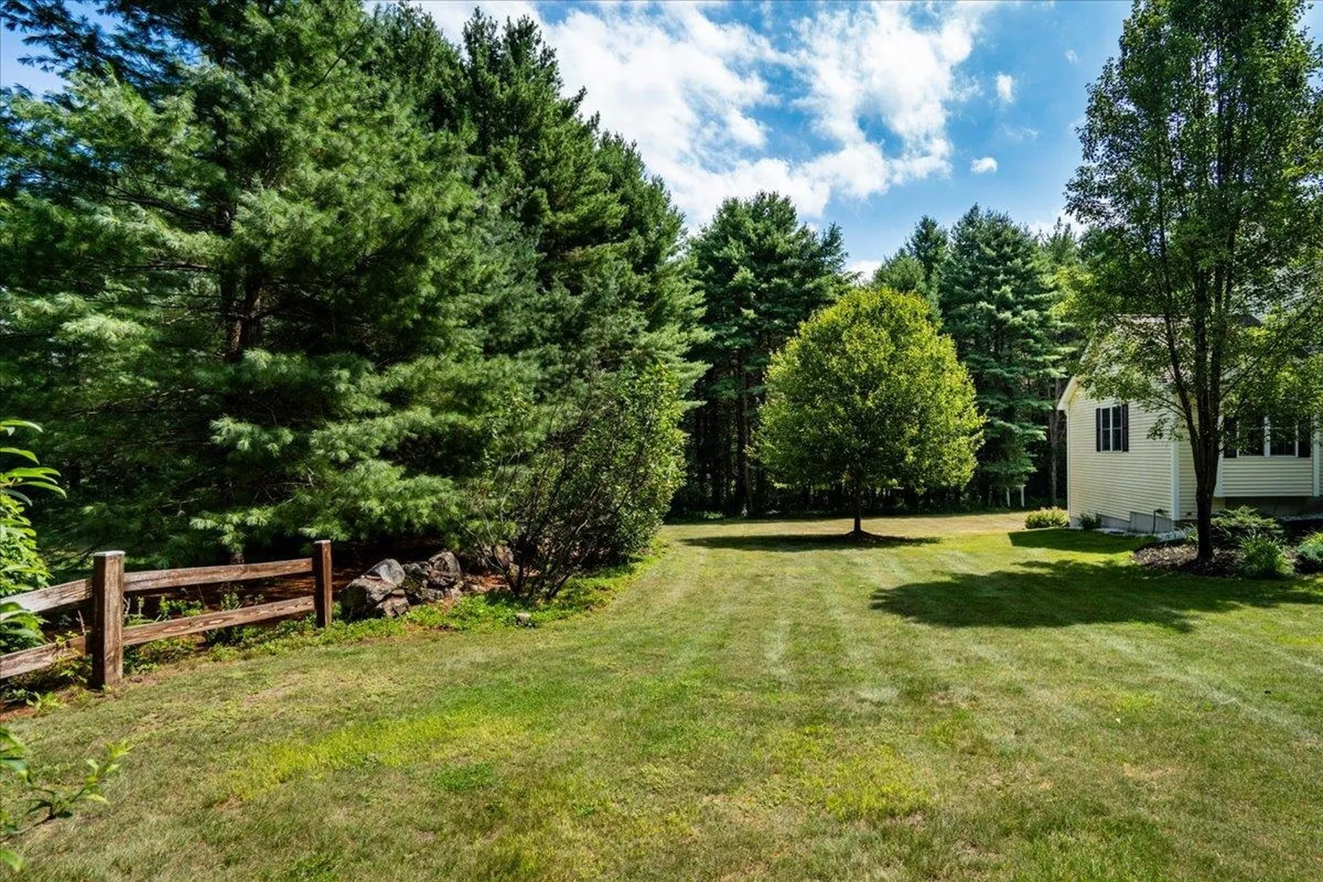 155 Wallace Road Bedford NH 03110