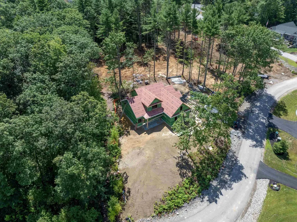 23 Deadreckoning Point Laconia NH 03246