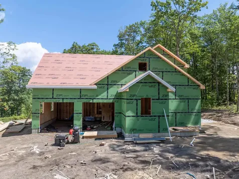 23 Deadreckoning Point Laconia NH 03246