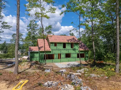 23 Deadreckoning Point Laconia NH 03246